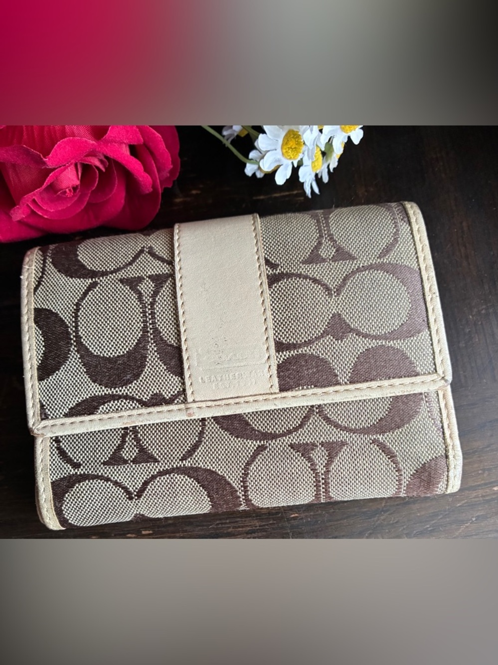 Coach Brown/Tan Signature Canvas Bifold Wallet - Picture 5 of 10